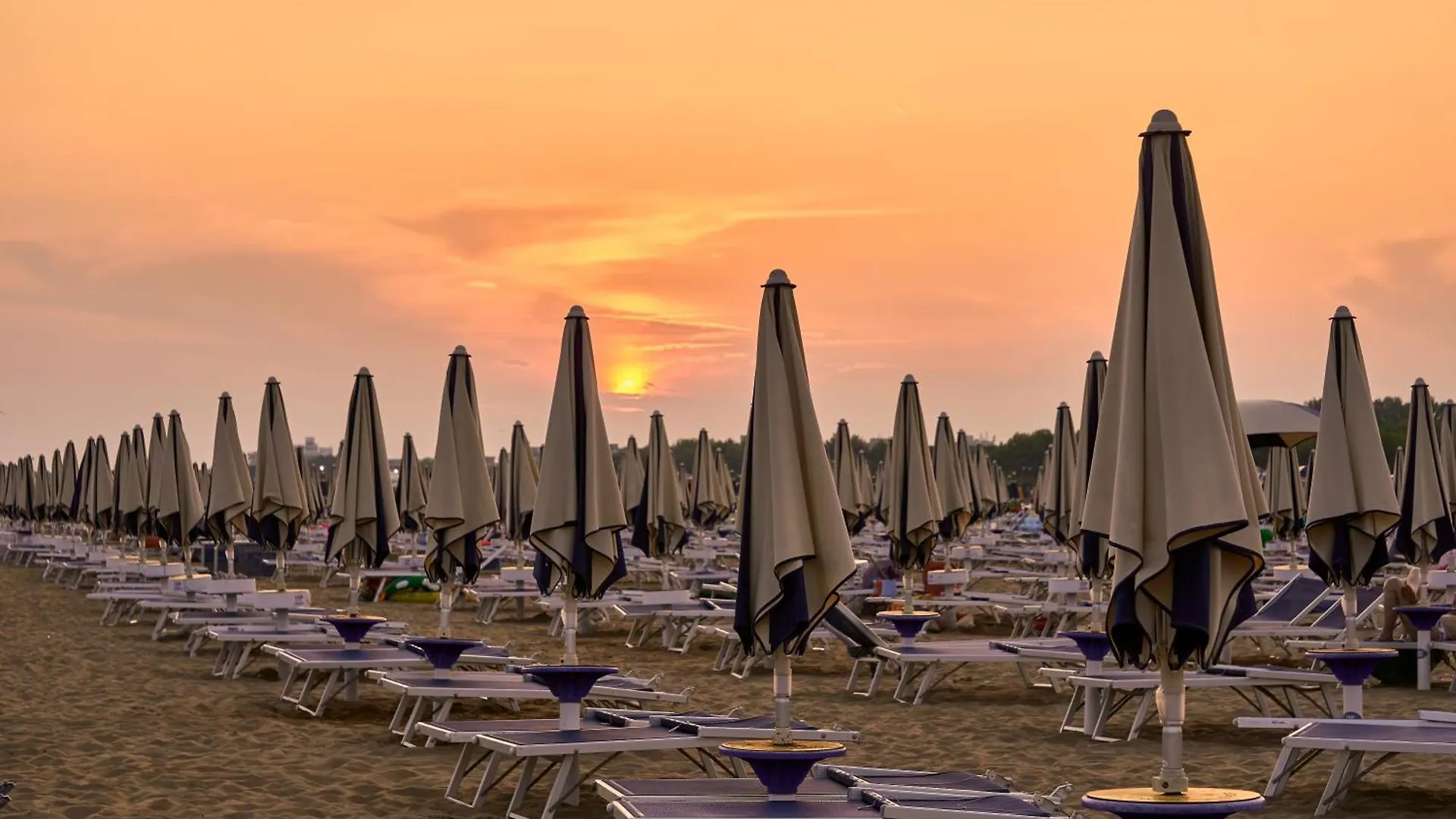 Seaside Flat With Terrace - Beahost Apartment Bibione